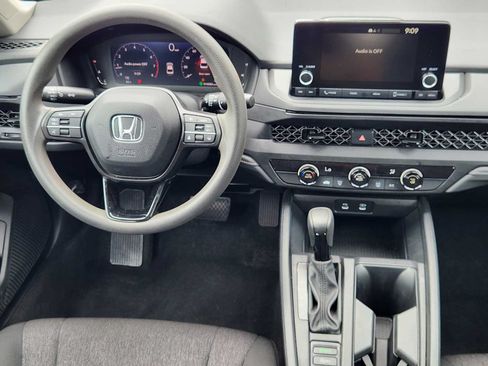 Used 2023 Honda Accord LX image 25