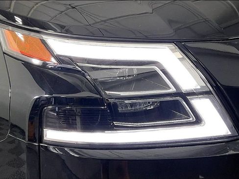 Used 2023 Nissan Armada Platinum w/ Captain's Chairs Package AWD/4WD image 39