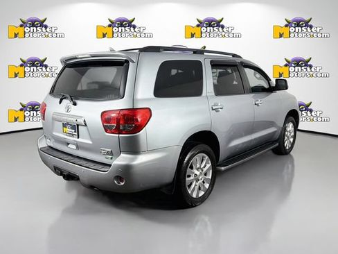 Used 2016 Toyota Sequoia Platinum AWD/4WD image 5