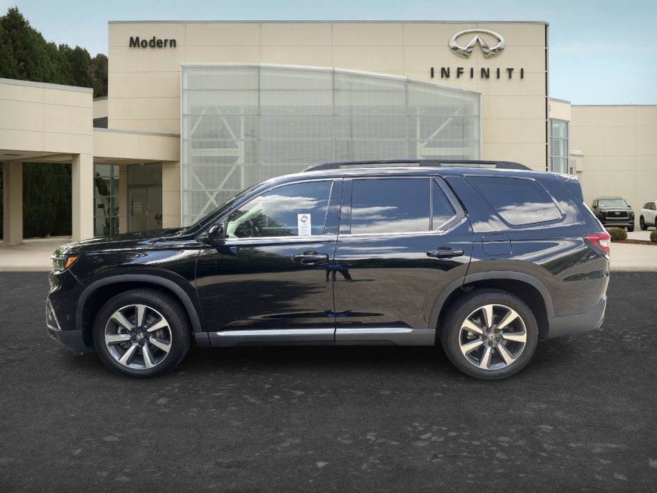 Used 2023 Honda Pilot Elite image 7