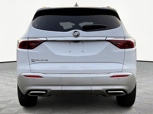 Used 2024 Buick Enclave Premium image 6