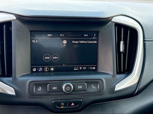 Used 2023 GMC Terrain SLE image 14