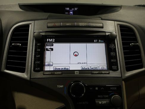 Used 2009 Toyota Venza FWD image 25