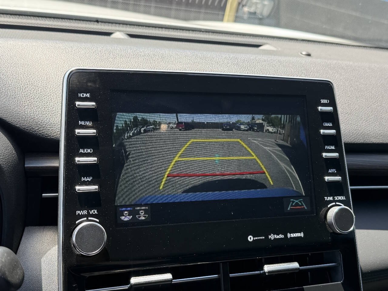 Used 2019 Toyota Avalon XLE w/ Carpet Mat Package FWD image 17
