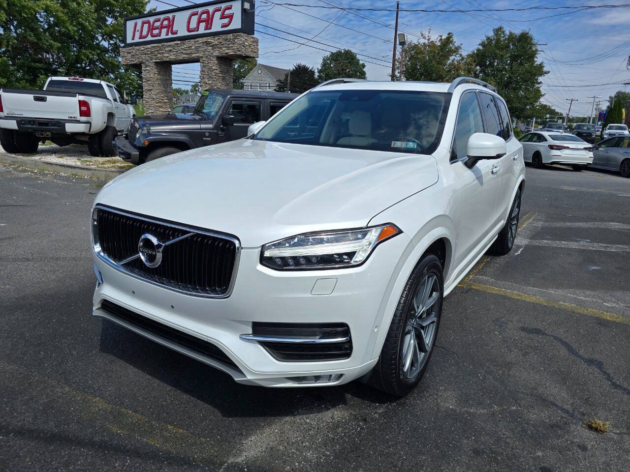 Used 2019 Volvo XC90 T6 Momentum w/ Advanced Package AWD/4WD image 5