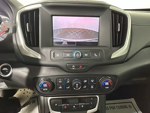 Used 2022 GMC Terrain SLE w/ Driver Convenience Package AWD/4WD image 24