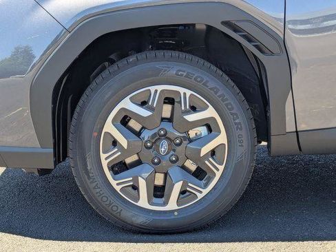 Used 2026 Subaru Forester AWD/4WD image 33