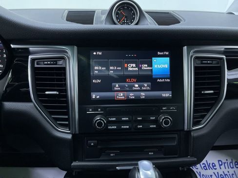 Used 2017 Porsche Macan S image 20