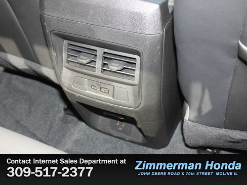 Used 2024 Chevrolet Colorado ZR2 w/ ZR2 Convenience Package III AWD/4WD image 8