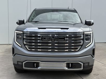 Used 2024 GMC Sierra 1500 Denali w/ Technology Package