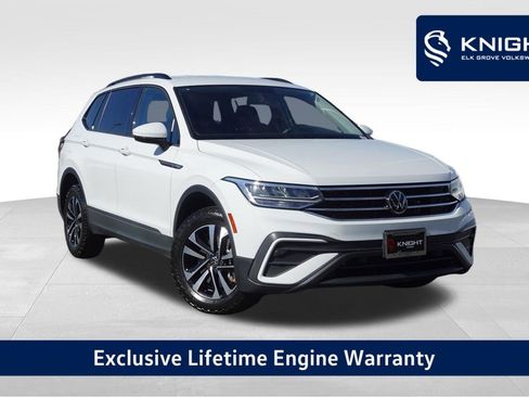 Used 2022 Volkswagen Tiguan S image 1