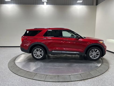 Certified 2024 Ford Explorer Limited w/ Equipment Group 301A AWD/4WD image 6
