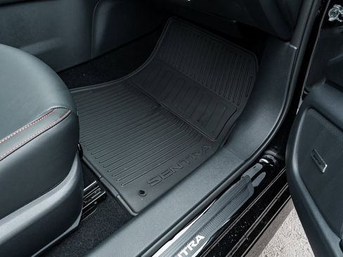 New 2025 Nissan Sentra SR w/ SR Premium Package image 29