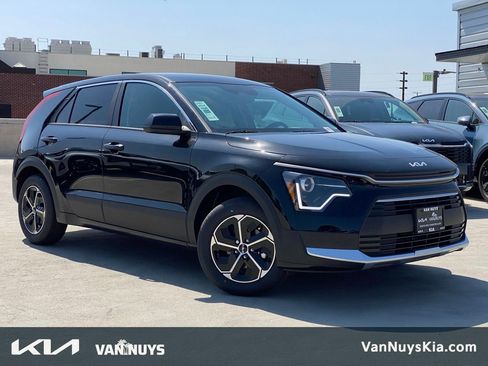 New 2026 Kia Niro EX FWD image 1
