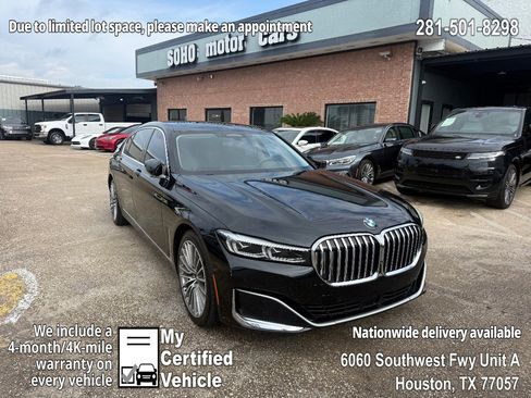 Used 2022 BMW 740i w/ Premium Package image 1