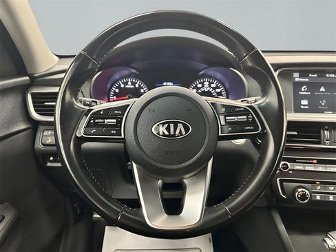 Used 2020 Kia Optima S image 12