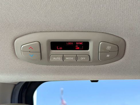 Used 2019 Kia Sedona EX w/ EX Premium Package image 38