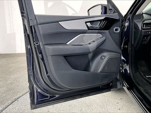 Certified 2024 Acura MDX FWD w/ Technology Package image 22