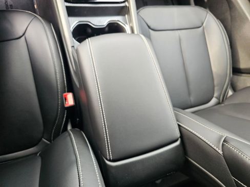 New 2025 Jeep Grand Cherokee L Limited w/ Black Appearance Package image 23