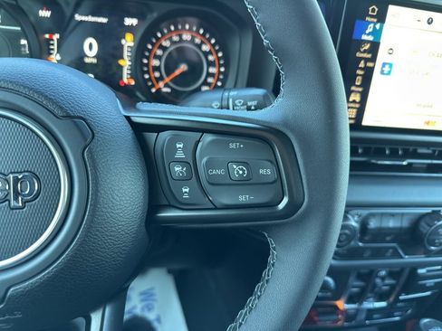 New 2026 Jeep Gladiator Mojave image 67