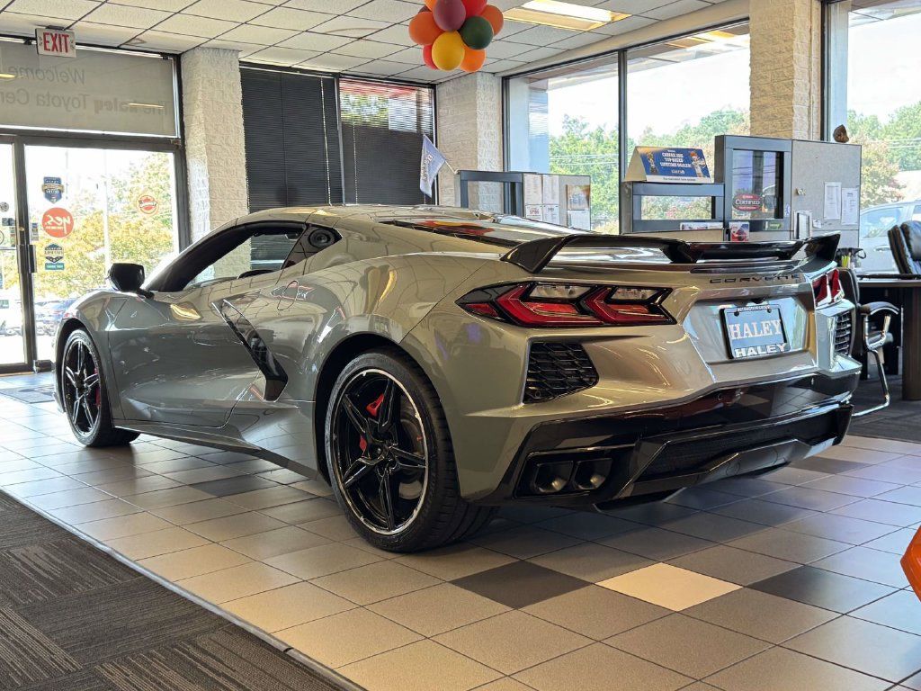 Used 2024 Chevrolet Corvette Stingray Coupe w/ Z51 Performance Package RWD image 23