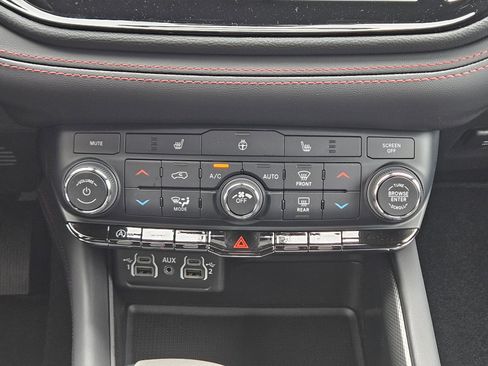 New 2026 Dodge Durango GT RWD image 11