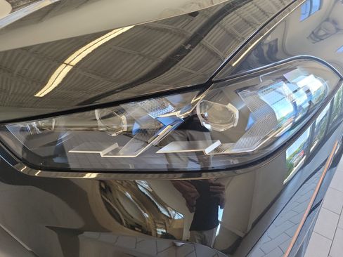 Used 2026 BMW X5 xDrive50e w/ M Sport Package image 9