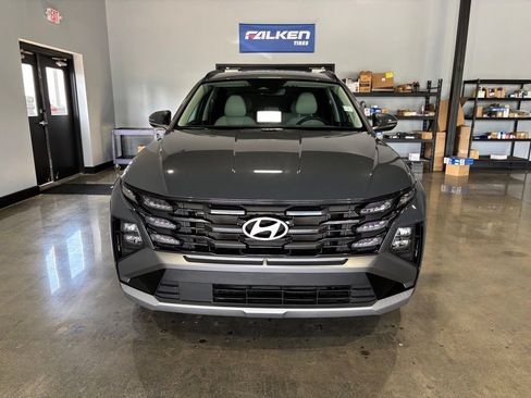 Used 2025 Hyundai Tucson SEL AWD/4WD image 3