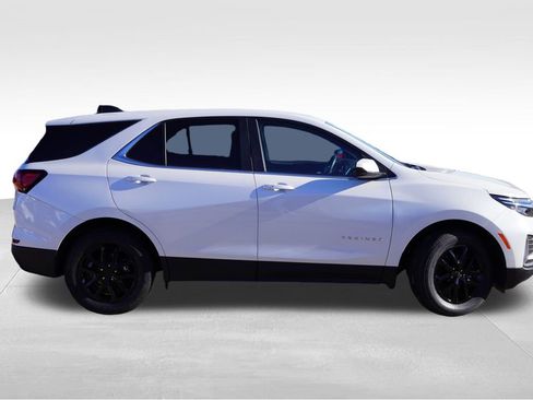Certified 2023 Chevrolet Equinox LT image 4