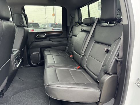Used 2025 GMC Sierra 2500 Denali AWD/4WD image 26