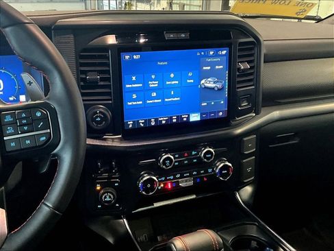 Used 2025 Ford F150 Raptor AWD/4WD image 18