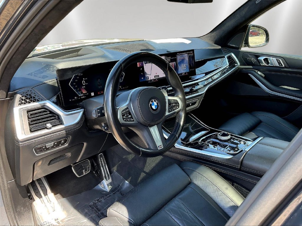 Used 2023 BMW X7 xDrive40i w/ Executive Package AWD/4WD image 17