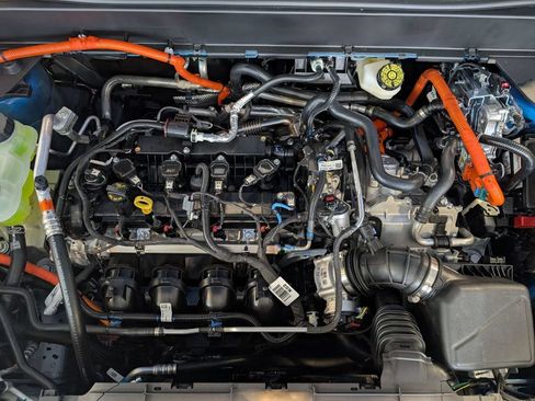 New 2026 Ford Maverick XLT AWD/4WD image 21