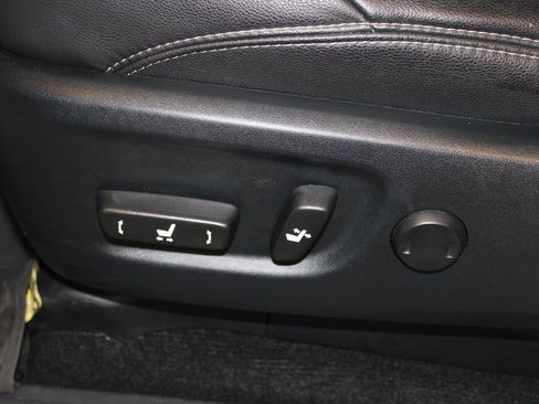 Certified 2023 Toyota 4Runner SR5 Premium image 32