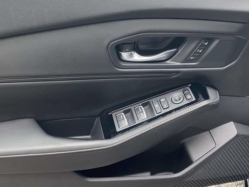 Used 2023 Honda Accord Touring image 16