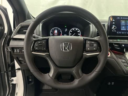 Certified 2026 Honda Odyssey Sport-L image 15