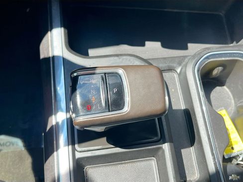 Used 2024 Chevrolet Silverado 1500 LTZ w/ LTZ Premium Texas Edition image 17