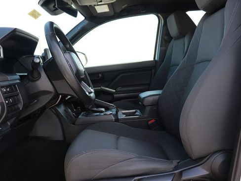 Used 2024 Toyota Tacoma SR5 RWD image 10