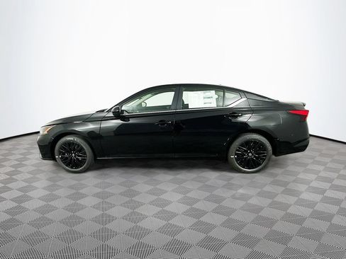 New 2026 Nissan Altima 2.5 SV w/ SV Special Edition Package AWD/4WD image 6
