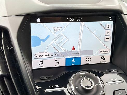 Used 2018 Ford Escape Titanium w/ Ford Safe & Smart Package FWD image 13