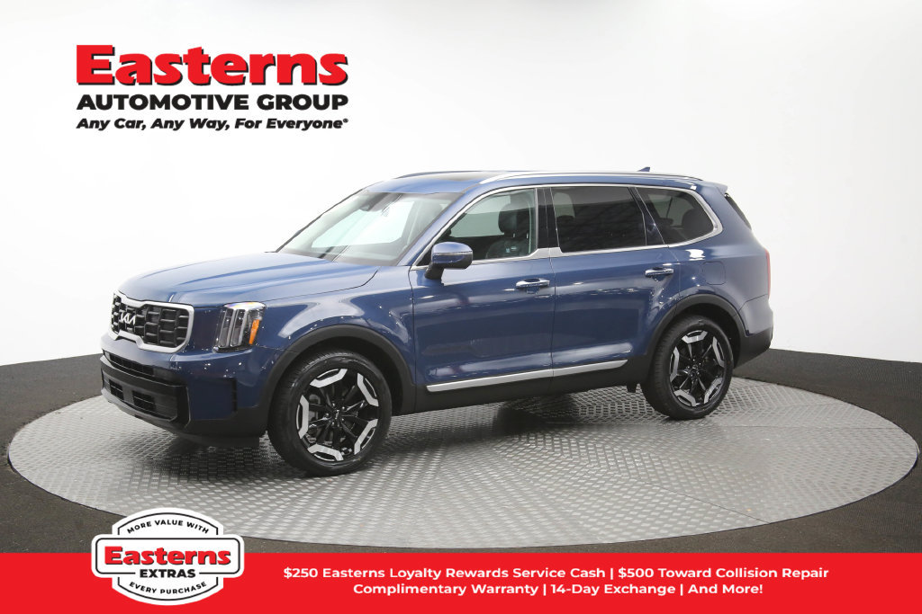 Used 2025 Kia Telluride S FWD image 60
