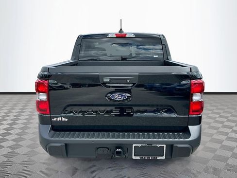 New 2026 Ford Maverick Lariat w/ Black Appearance Package image 5