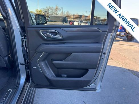 Used 2024 GMC Yukon XL AT4 w/ AT4 Premium Plus Package image 12