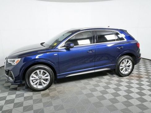 Used 2023 Audi Q3 2.0T Premium Plus w/ Premium Plus Package image 32