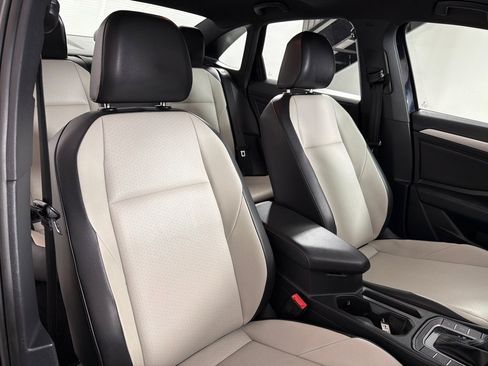 Used 2019 Volkswagen Jetta R-Line w/ R-Line Cold Weather Package image 25
