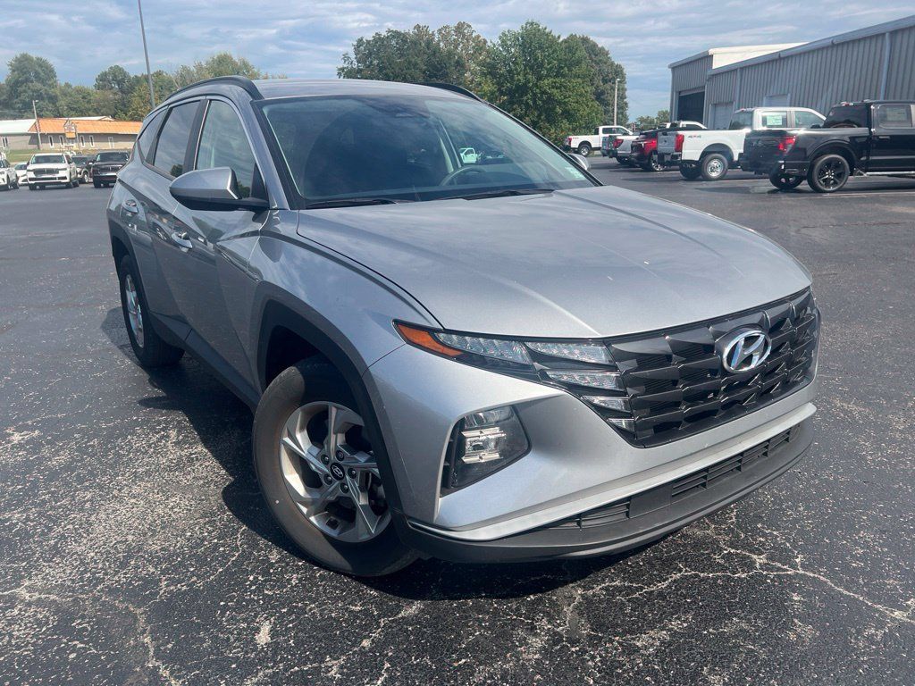 Used 2024 Hyundai Tucson SEL AWD/4WD image 1