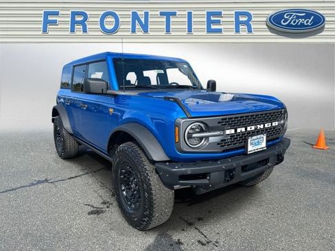 New 2026 Ford Bronco Badlands image 8