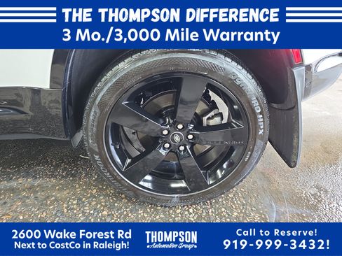 Used 2022 Land Rover Defender 110 X-Dynamic HSE AWD/4WD image 28