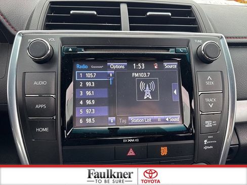 Certified 2016 Toyota Camry image 19