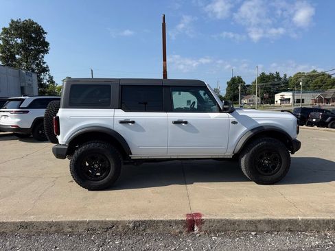 Used 2023 Ford Bronco Wildtrak AWD/4WD image 6
